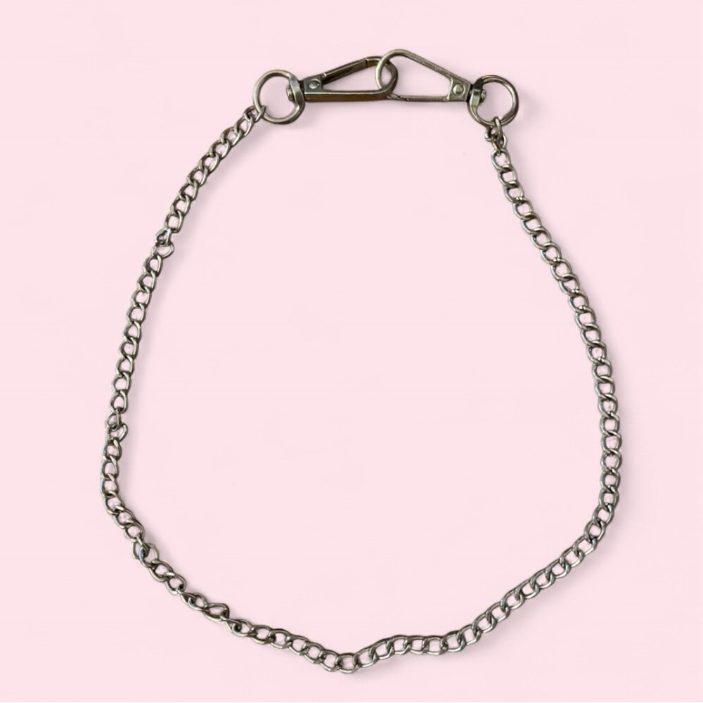 SHEIN Silver Pants Chain
